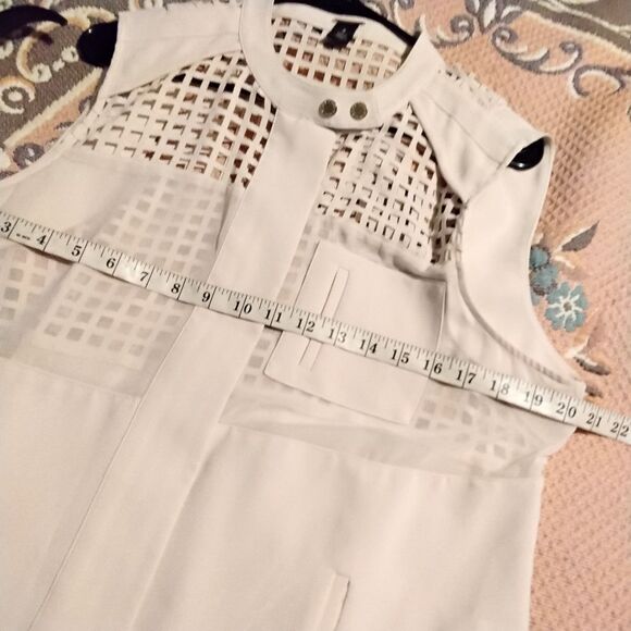 Black Label Sleevless see through top - Picture 4 of 7